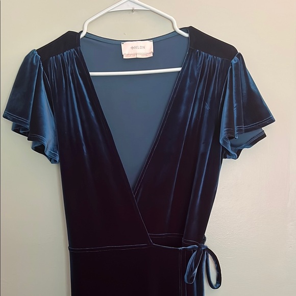 BHLDN Elegant Teal Blue Green Velvet Wrap Party Holiday Midi Dress - Picture 10 of 15